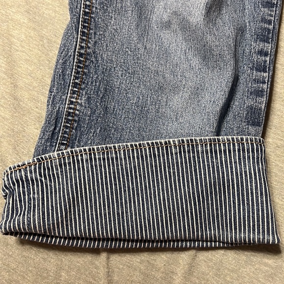 SONOMA PETITE SIZE 12P Capri Jeans. Nice for Spring! Soft Jean ๐ Material. - Picture 4 of 4